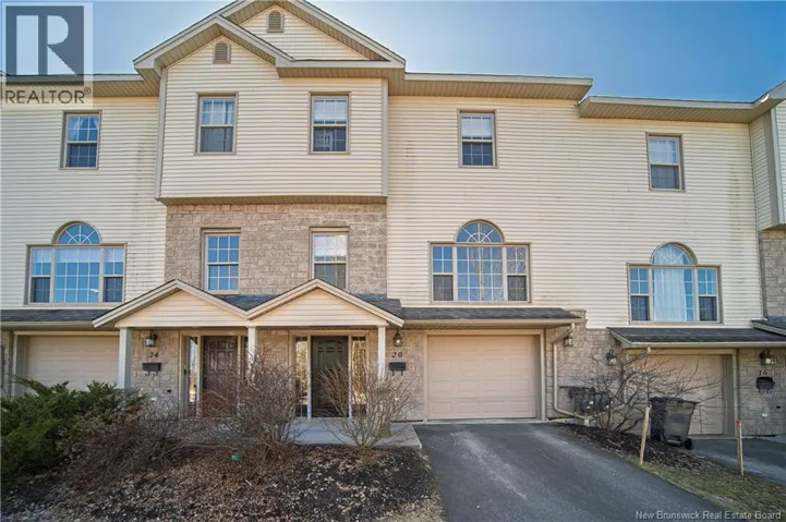 20 Hillside Lane, Fredericton, New Brunswick E3B0P8