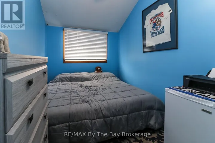 780