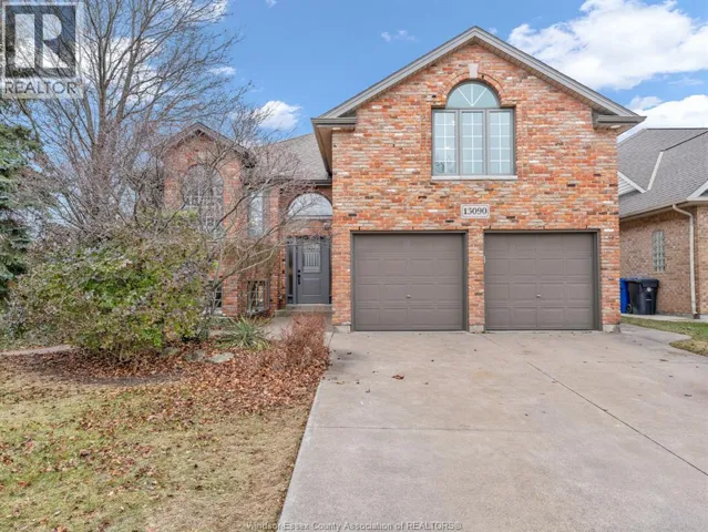 13090 PARKLAND CRESCENT, Tecumseh, Ontario N8N4V6