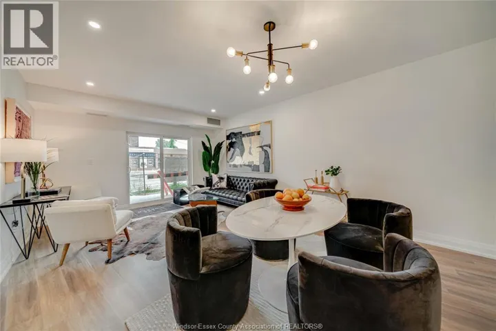 11957 TECUMSEH ROAD East Unit# 102, Tecumseh, Ontario N8R1L0