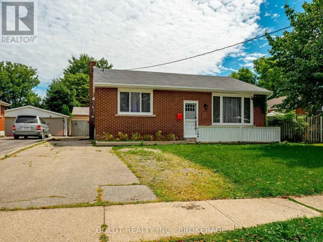 LOWER - 7160 WATERS AVENUE, Niagara Falls (Arad/Fallsview), Ontario L2G5X6