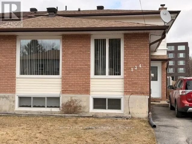 124 BLAIR STREET, North Bay (Ferris), Ontario P1A4E7