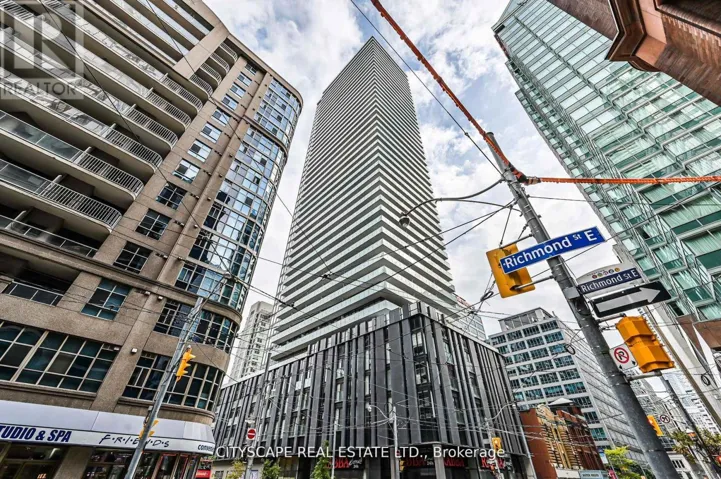 219 - 25 RICHMOND STREET, Toronto (Church-Yonge Corridor), Ontario M5C0A6