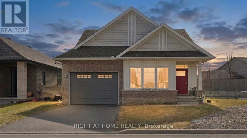 272 MAYGRASS WAY, Ottawa, Ontario K2S2K9