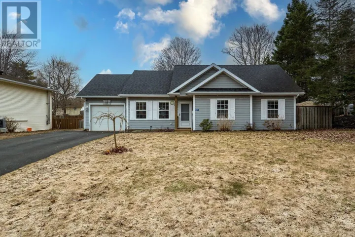 25 Churchill Avenue, Kentville, Nova Scotia B4N2H8