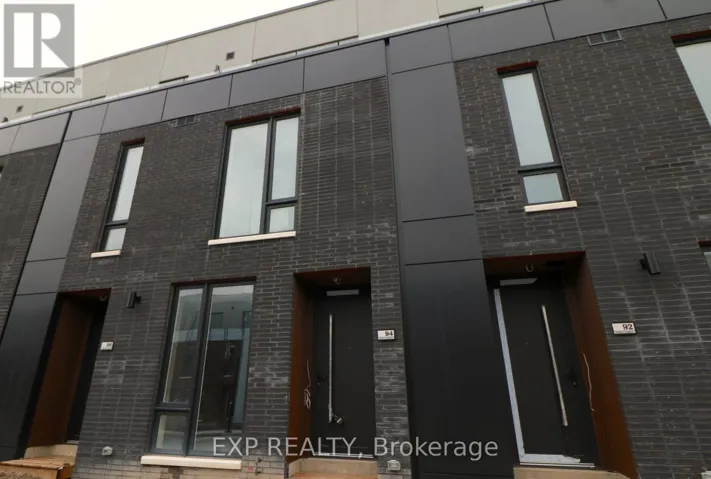 94 - 3 ABBOT STREET, St. Catharines (Oakdale), Ontario L2P2G3