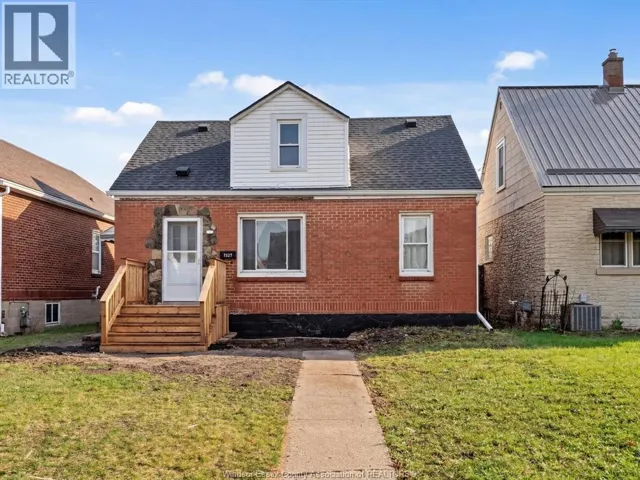 1527 BENJAMIN AVENUE, Windsor, Ontario N8X4N3