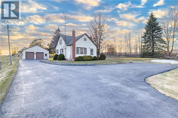 3040 SANDHILLS Road, Baden, Ontario N3A2V7