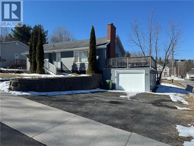 91 Fairview, Fredericton, New Brunswick E3C1K3