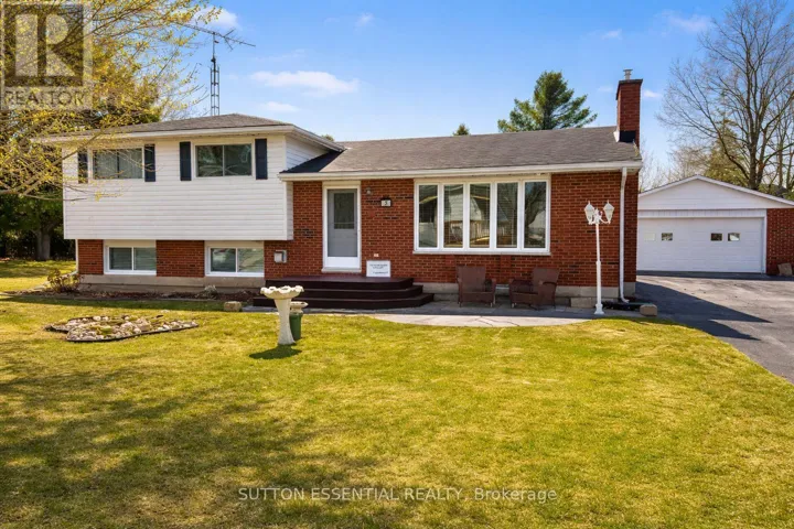 3 PRINCE STREET, Athens, Ontario K0E1B0