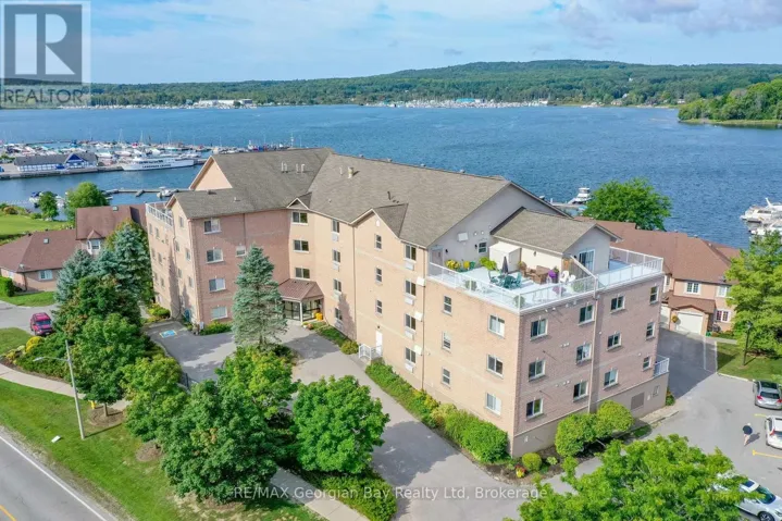 307 - 4 BECK BOULEVARD, Penetanguishene, Ontario L9M2H3
