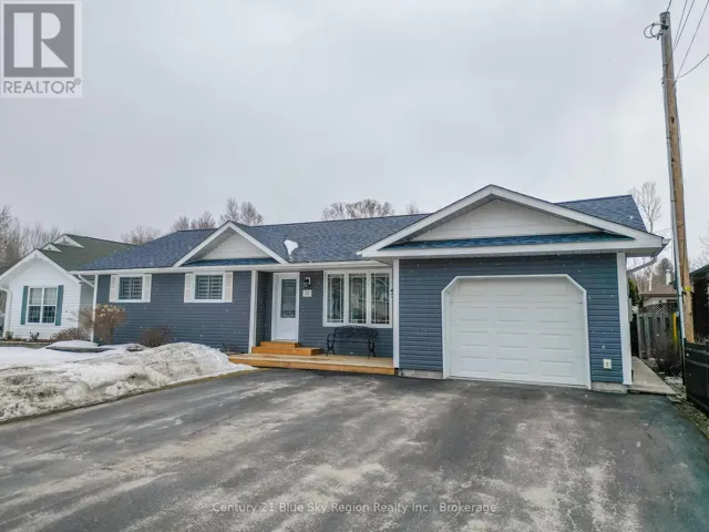12 RIVERFRONT DRIVE, West Nipissing (Sturgeon Falls), Ontario P2B3E9