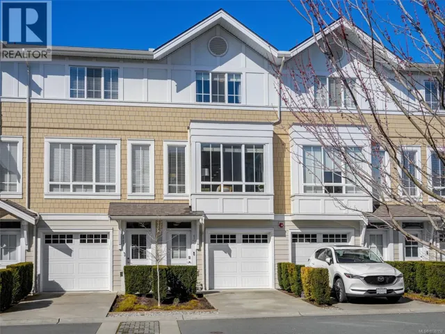 12 370 Latoria Blvd, Colwood, British Columbia V9C0N9