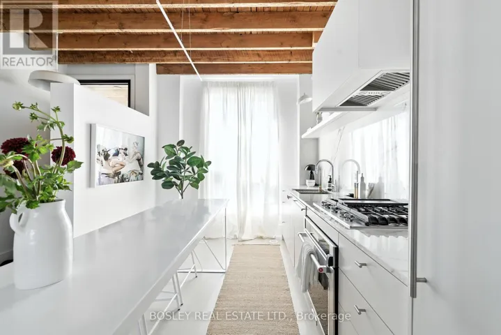 137 MUNRO STREET, Toronto (South Riverdale), Ontario M4M2B8