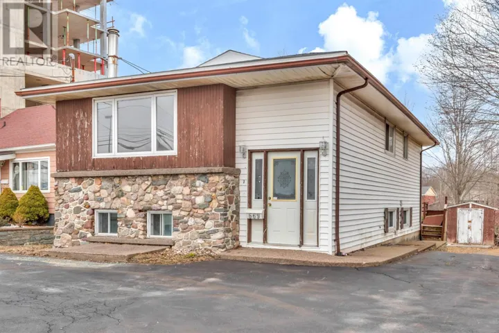 669 Portland Street, Dartmouth, Nova Scotia B2W2M9