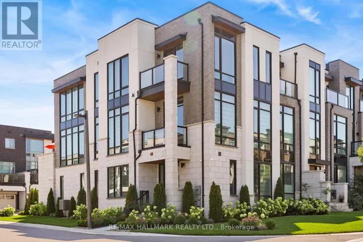 15 CARRVILLE WOODS CIRCLE, Vaughan (Patterson), Ontario L6A4Z6
