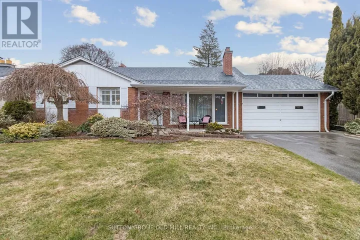24 TETTENHALL ROAD, Toronto (Princess-Rosethorn), Ontario M9A2C3