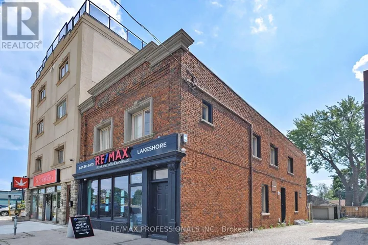 2 - 3737 LAKESHORE BOULEVARD, Toronto (New Toronto), Ontario M8W1P9