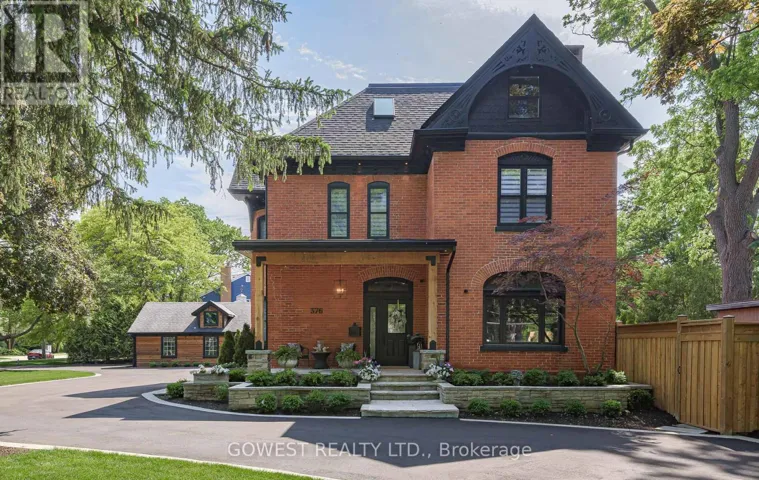 376 CHARTWELL ROAD, Oakville (OO Old Oakville), Ontario L6J4A3
