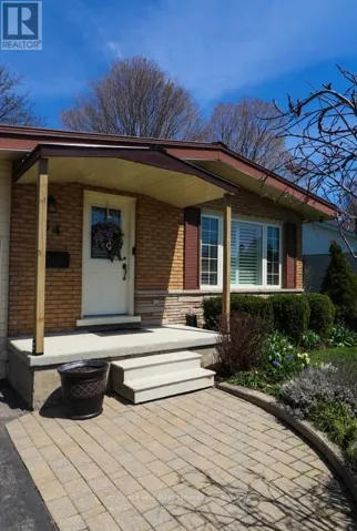 54 FIRST STREET W, Woolwich, Ontario N3B1H1