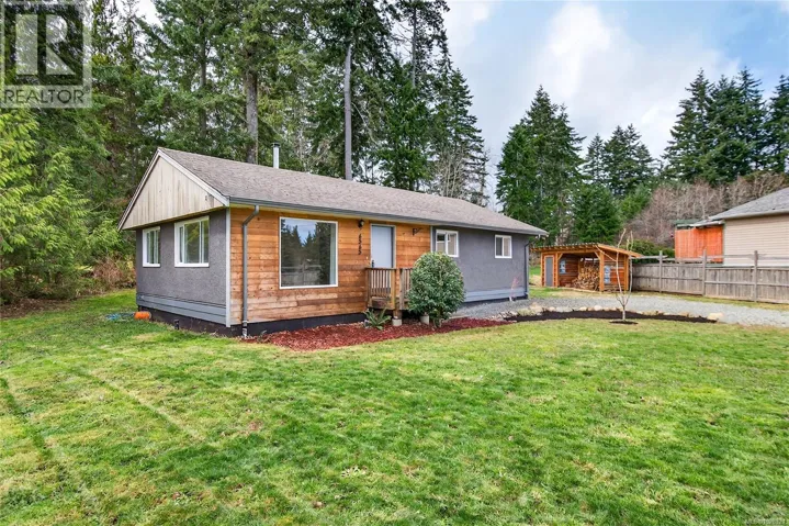 6565 Mystery Beach Rd, Fanny Bay, British Columbia V0R1W0