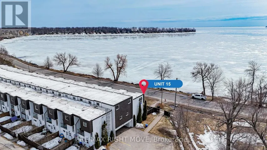 15 - 40 VICTORIA CRESCENT, Orillia, Ontario L3V6N6