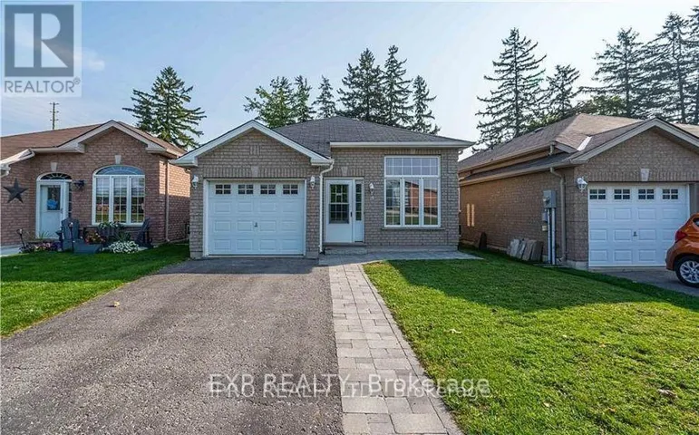 LOWER - 19 LOON AVENUE, Barrie (Painswick South), Ontario L4N8W6