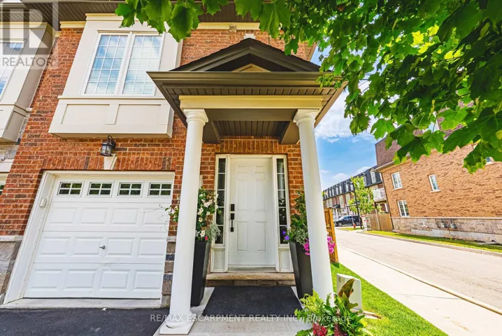 4 - 2220 QUEENSWAY DRIVE, Burlington (Freeman), Ontario L7R0E7
