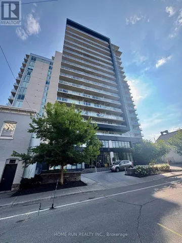 3 - 255 BAY STREET, Ottawa, Ontario K1R0C5