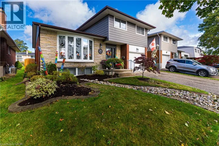56 RAMBLEWOOD Way, Kitchener, Ontario N2N1G7