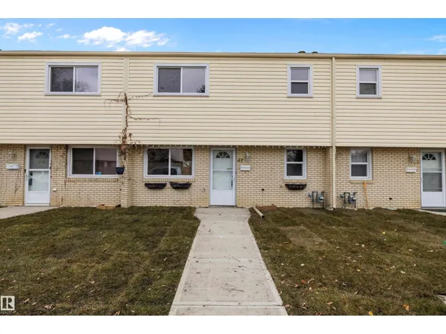 47 ROYAL RD NW, Edmonton, Alberta T6J2E7
