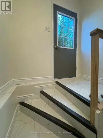94 HOUSEMAN CRESCENT, Richmond Hill (North Richvale), Ontario L4C7S6