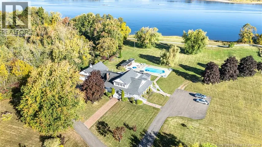1337 Woodstock Road, Fredericton, New Brunswick E3B7R9