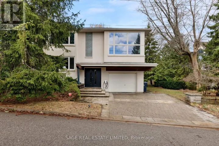 10 WALFORD ROAD, Toronto (Kingsway South), Ontario M8X2P1