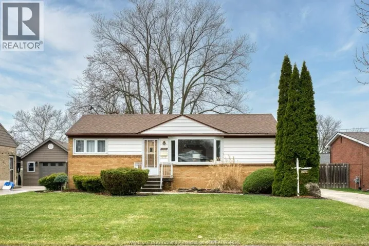 3603 ROCKWELL BOULEVARD, Windsor, Ontario N9E2B1