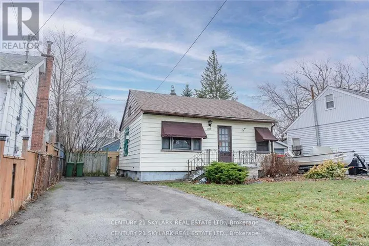 152 SELKIRK AVENUE, Hamilton (Normanhurst), Ontario L8H5M2