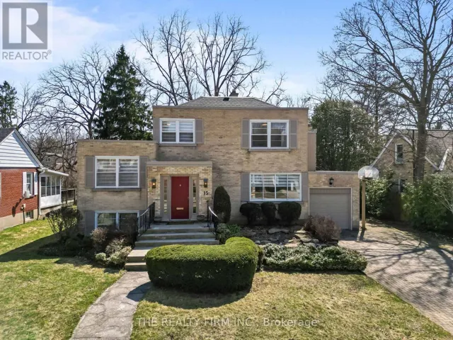 15 MAYFAIR DRIVE, London East (East B), Ontario N6A2M7