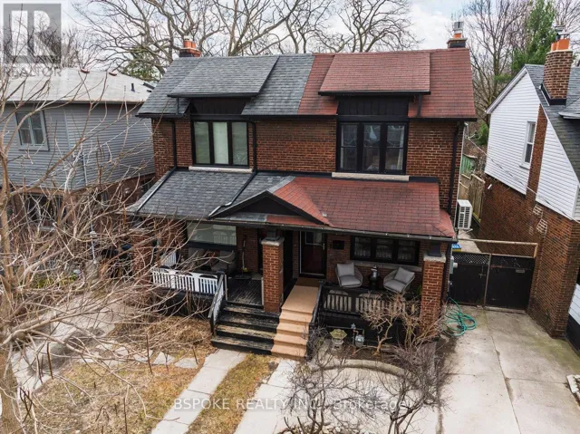 291 GAINSBOROUGH ROAD, Toronto (Woodbine Corridor), Ontario M4L3C8