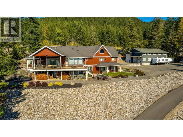 6054 Lynx Drive, Vernon, British Columbia V1B3J5