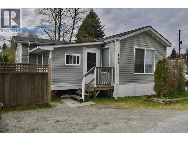 114 1413 SUNSHINE COAST HIGHWAY, Gibsons, British Columbia V0N1V5