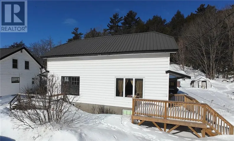 1021 Crescent Street Unit# B, Willisville, Ontario P0P2H0