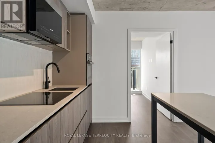 1303 - 2 AUGUSTA AVENUE, Toronto (Waterfront Communities), Ontario M5V0T3