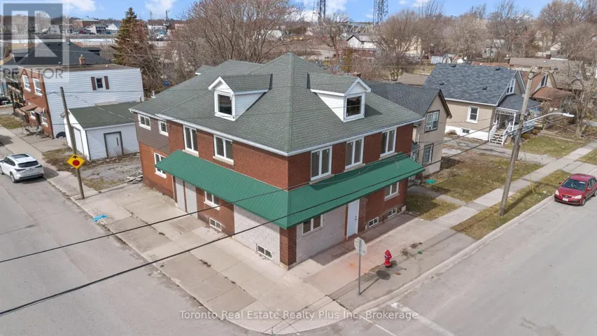 180 FARES STREET, Port Colborne (East Village), Ontario L3K1W4