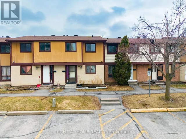 1324 BELGATE WAY, Ottawa, Ontario K1J8P9