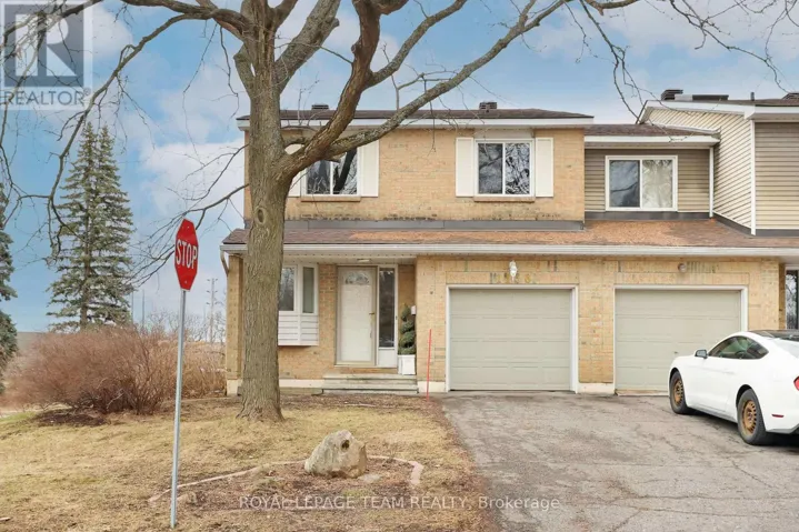 1136 DES BOULEAUX PLACE, Ottawa, Ontario K1C5L1