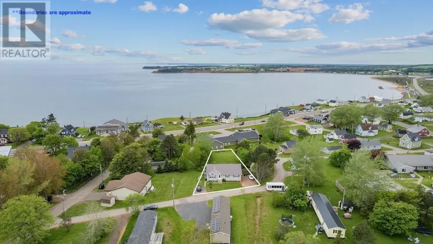 7 SPRING Street, Souris, Prince Edward Island C0A2B0