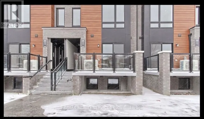 31 - 30 LIBEN WAY, Toronto (Malvern), Ontario M1B0E9