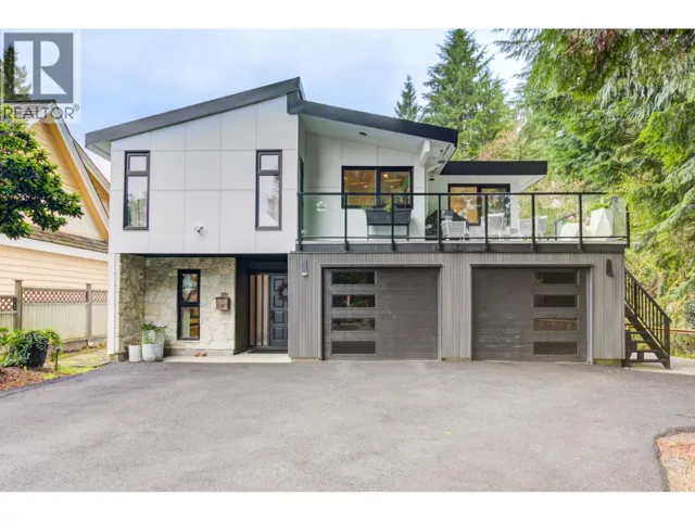 2836 VIOLET STREET, North Vancouver, British Columbia V7H2L6