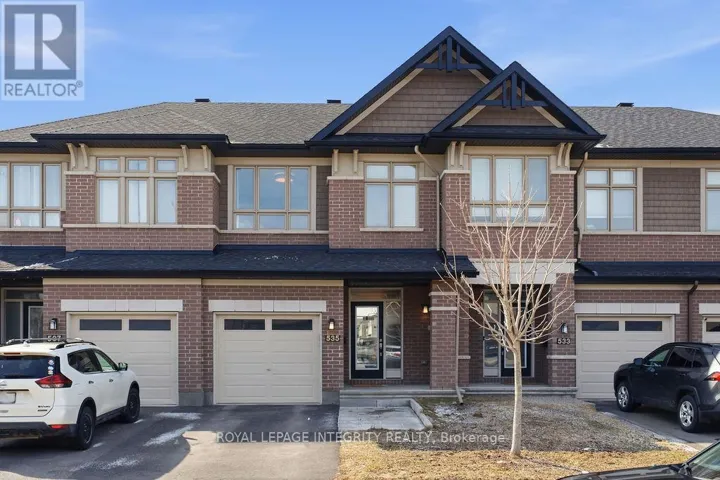 535 BORBRIDGE AVENUE, Ottawa, Ontario K4M0J1