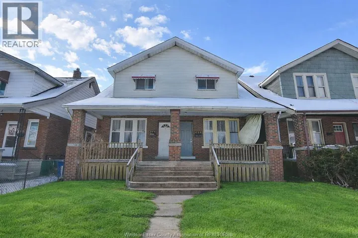 735-737 PARTINGTON, Windsor, Ontario N9B2N6